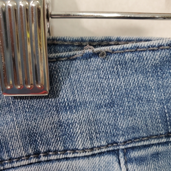 2 Pair Aeropostale High Rise Jeggings SZ 2R Regular and Light Wash High Waisted - Picture 6 of 10